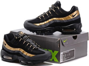 Nike Air Max 95 черные с золотым