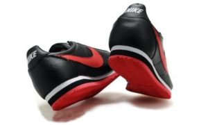 Nike Cortez черные с красным (39-43)