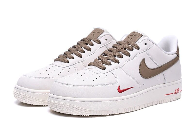 Зимние Nike Air Force 1 07 LV8 white с мехом белые с коричневым кожаные мужские-женские (40-44)